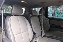 2015 Kia Carnival SLi