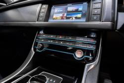 2016 Jaguar XF 25t R-Sport X260 MY16 Storm Grey