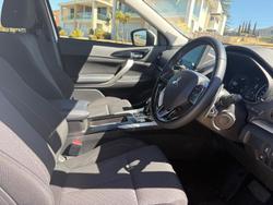 2023 Mitsubishi Eclipse Cross PHEV ES