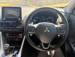 2023 Mitsubishi Eclipse Cross PHEV ES