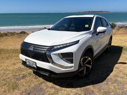 2023 Mitsubishi Eclipse Cross PHEV ES