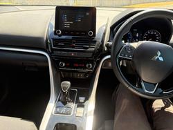 2023 Mitsubishi Eclipse Cross PHEV ES