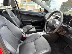 2014 Mitsubishi Lancer LS