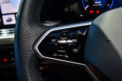 2024 Volkswagen Golf 110TSI R-Line