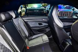 2024 Volkswagen Golf 110TSI R-Line