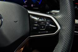 2024 Volkswagen Golf 110TSI R-Line