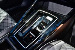 2024 Volkswagen Golf 110TSI R-Line