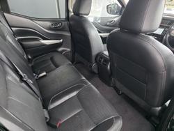 2016 Nissan Navara ST-X