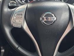 2016 Nissan Navara ST-X