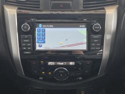2016 Nissan Navara ST-X