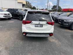 2020 MITSUBISHI OUTLANDER LS 7 SEAT (AWD)