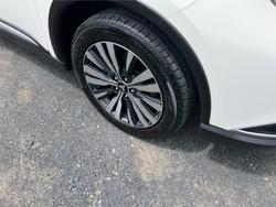 2020 MITSUBISHI OUTLANDER LS 7 SEAT (AWD)