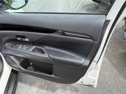 2020 MITSUBISHI OUTLANDER LS 7 SEAT (AWD)