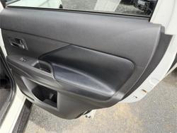 2020 MITSUBISHI OUTLANDER LS 7 SEAT (AWD)