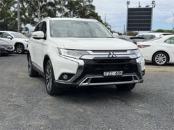 2020 MITSUBISHI OUTLANDER LS 7 SEAT (AWD)