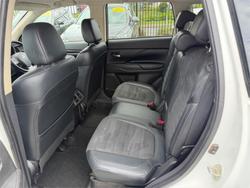 2020 MITSUBISHI OUTLANDER LS 7 SEAT (AWD)