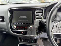 2020 MITSUBISHI OUTLANDER LS 7 SEAT (AWD)