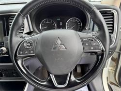 2020 MITSUBISHI OUTLANDER LS 7 SEAT (AWD)