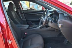 2020 Mazda 3 G20 Evolve