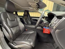 2016 Volvo S90 T5 Momentum