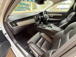 2016 Volvo S90 T5 Momentum