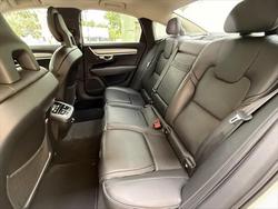 2016 Volvo S90 T5 Momentum