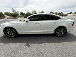 2016 Volvo S90 T5 Momentum