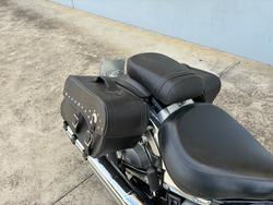 2004 Suzuki VL800 (BOULEVARD C50) Silver