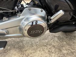 2019 HARLEY-DAVIDSON FLHXSE CVO STREET GLIDE Black