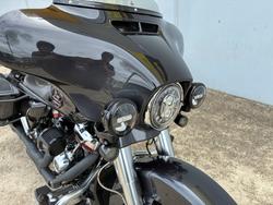 2019 HARLEY-DAVIDSON FLHXSE CVO STREET GLIDE Black