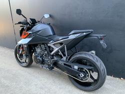 2024 Ktm 990 DUKE BLACK