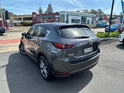 2020 Mazda CX-5 Akera