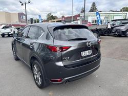 2020 Mazda CX-5 Akera