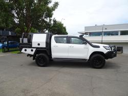 2024 Toyota Hilux SR 48V GUN126R 4X4 Dual Range Glacier White