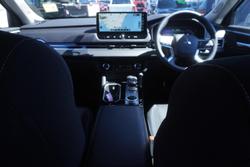 2025 Mitsubishi Outlander ES