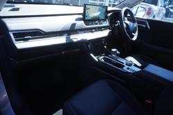 2025 Mitsubishi Outlander ES