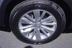 2025 Mitsubishi Outlander ES