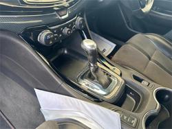2015 Holden Commodore SV6 VF MY15 Heron White