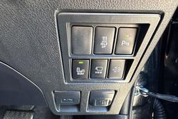 2023 Toyota Hilux SR5