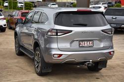 2022 Isuzu MU-X LS-T