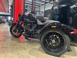 2025 Harley-Davidson Freewheeler 114 (FLRT) Freewheeler Black