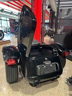 2025 Harley-Davidson Freewheeler 114 (FLRT) Freewheeler Black