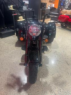 2025 Harley-Davidson Freewheeler 114 (FLRT) Freewheeler Black