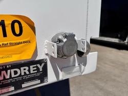 2006 Vawdrey St3 Lead A 12 Pallet Refrigerated Wingliner