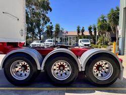 2006 Vawdrey St3 Lead A 12 Pallet Refrigerated Wingliner