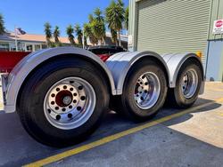 2006 Vawdrey St3 Lead A 12 Pallet Refrigerated Wingliner