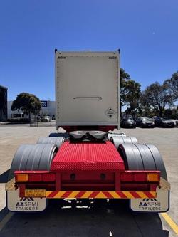 2006 Vawdrey St3 Lead A 12 Pallet Refrigerated Wingliner