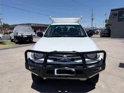 2015 Mitsubishi Triton GLX MN MY15 4X4 Dual Range White