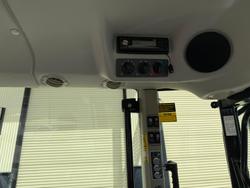 0 Massey Ferguson 5711 Dyna-4