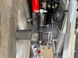 0 Massey Ferguson 5711 Dyna-4